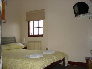 The Three Horseshoes Drayton Parslow Экстерьер фото